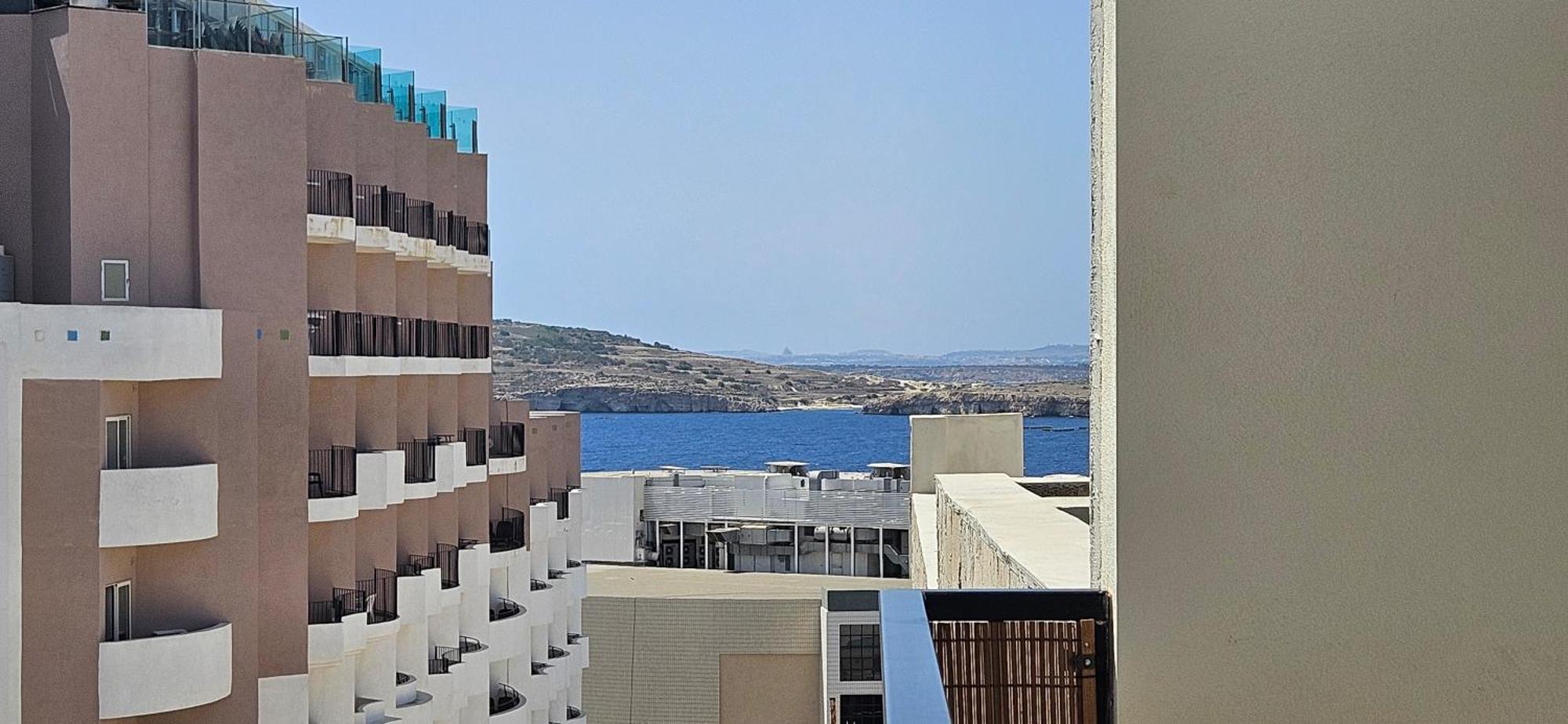 Apartament Sea Breeze Penthouse And Terrace Qawra St Paul'S Bay San Pawl il-Baħar Zewnętrze zdjęcie